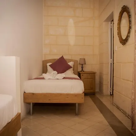 Point De Vue بيت ضيافة ربات