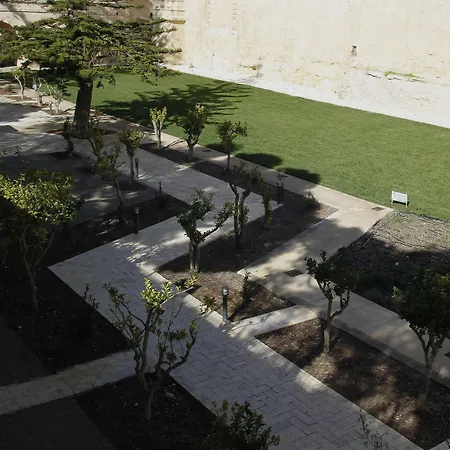 Point De Vue بيت ضيافة