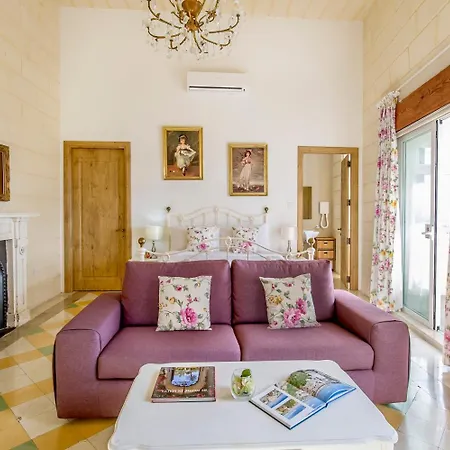 Point De Vue ربات