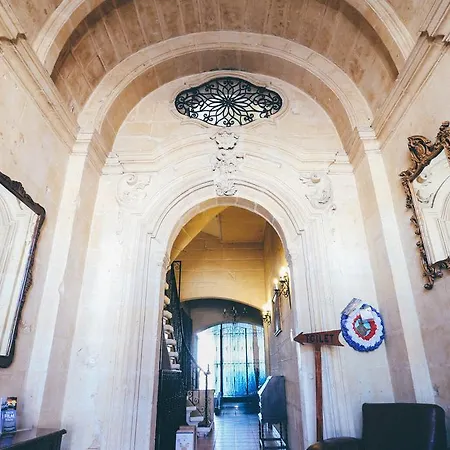 بيت ضيافة Point De Vue