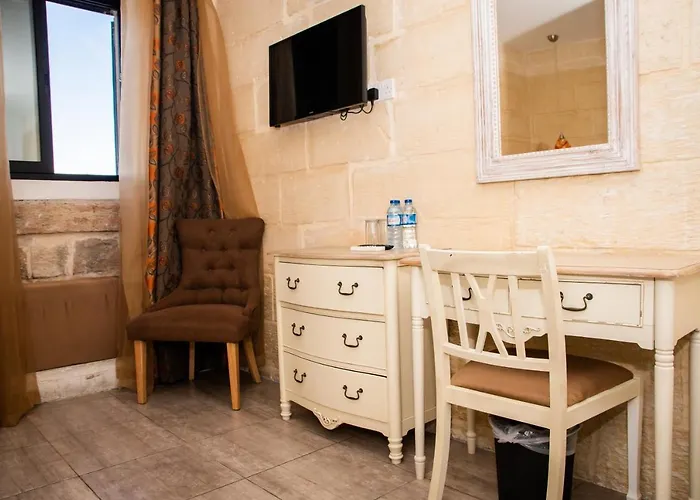 Point De Vue Гостевой дом 3*