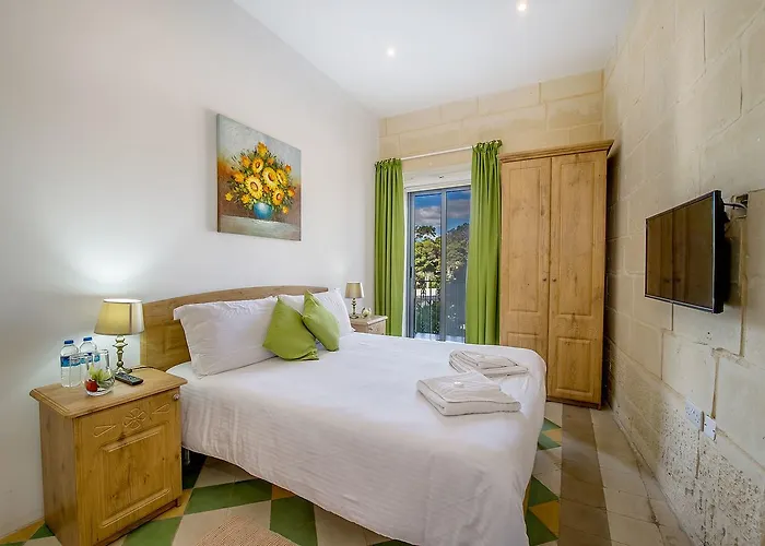 Point De Vue Гостевой дом