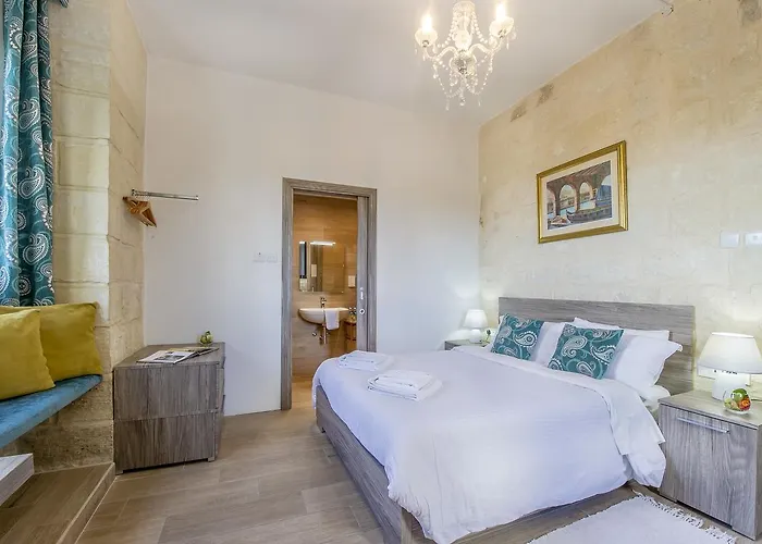 Гостевой дом Point De Vue 3*